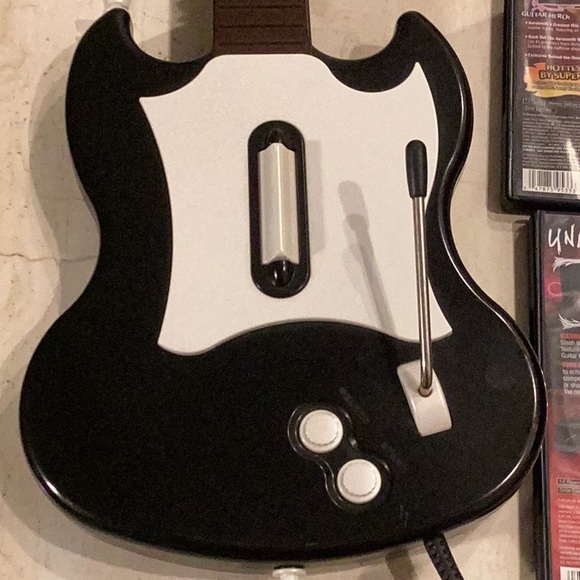 Guitar Hero Ps2 Guitar Wired PlayStation 2 & 4 Games Red Octane World Tour Rock - Picture 10 of 16